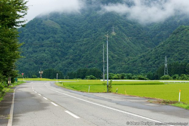 新潟県関川村女川